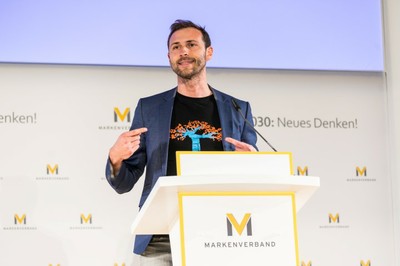 Das Forum Marke beginnt mit Dr. Wolfgang Gründinger, Zukunftslobbyist.